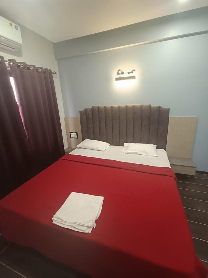 Ragvi Resort Alībāg Buitenkant foto